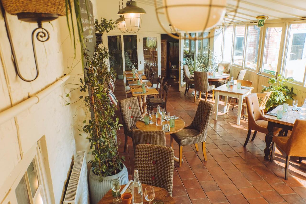 The Gin Trap Inn Ringstead  Exteriör bild