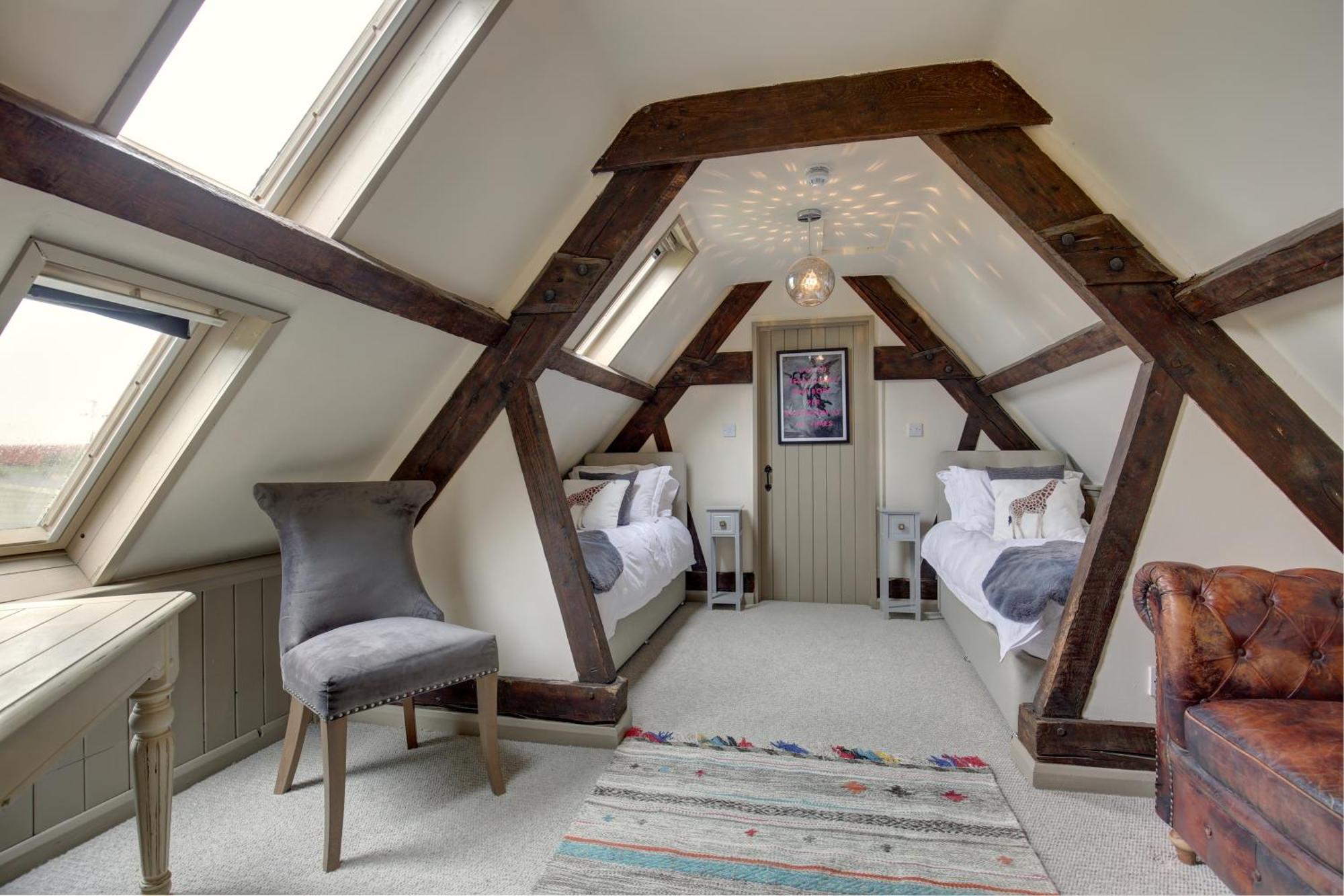 The Gin Trap Inn Ringstead  Rum bild